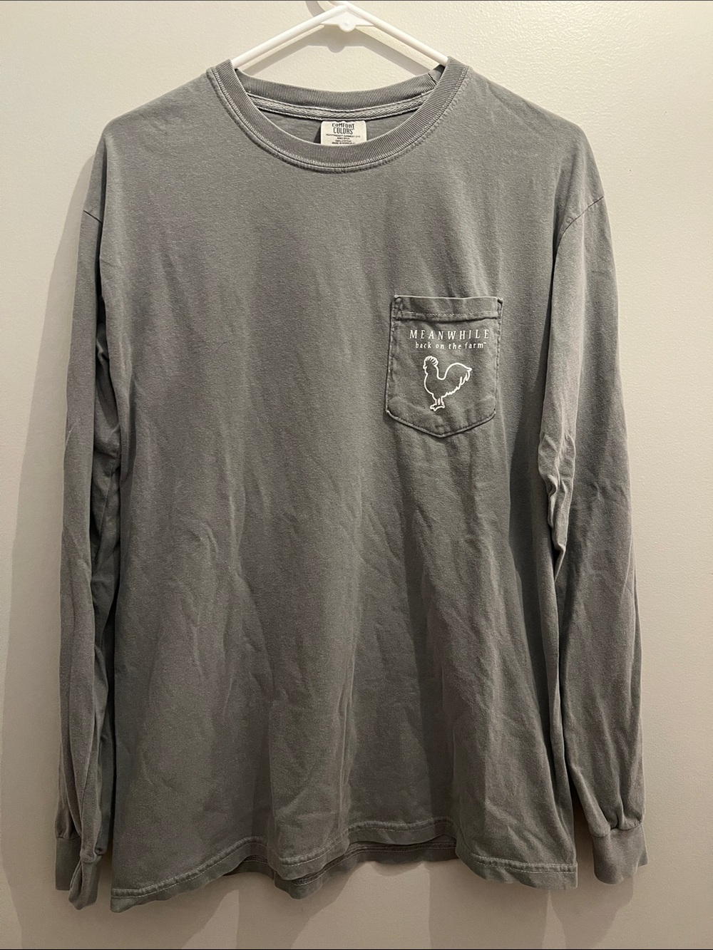 Meanwhile Back on the Farm Gray Long Sleeve Pocket Tee - Size M - 100% Cotton